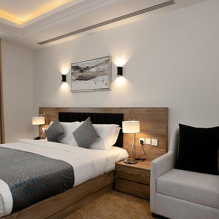 The Proud Hotel Αλ Κομπάρ Εξωτερικό φωτογραφία