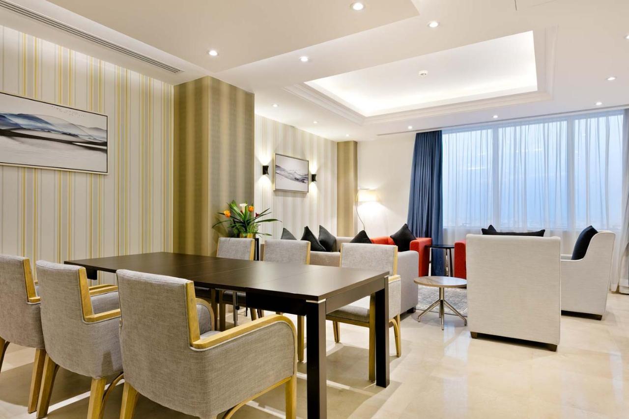 The Proud Hotel Αλ Κομπάρ Εξωτερικό φωτογραφία