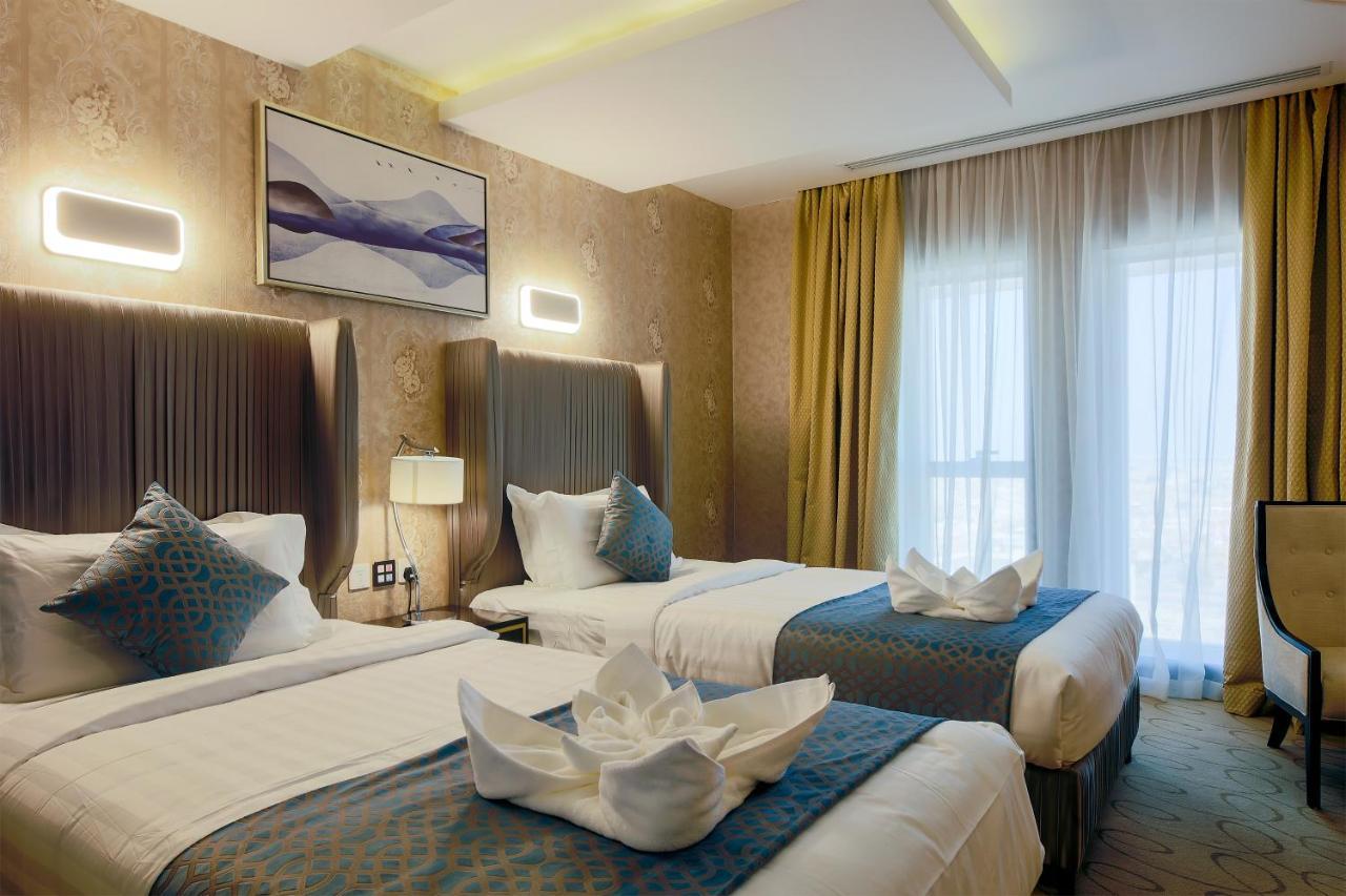 The Proud Hotel Αλ Κομπάρ Εξωτερικό φωτογραφία